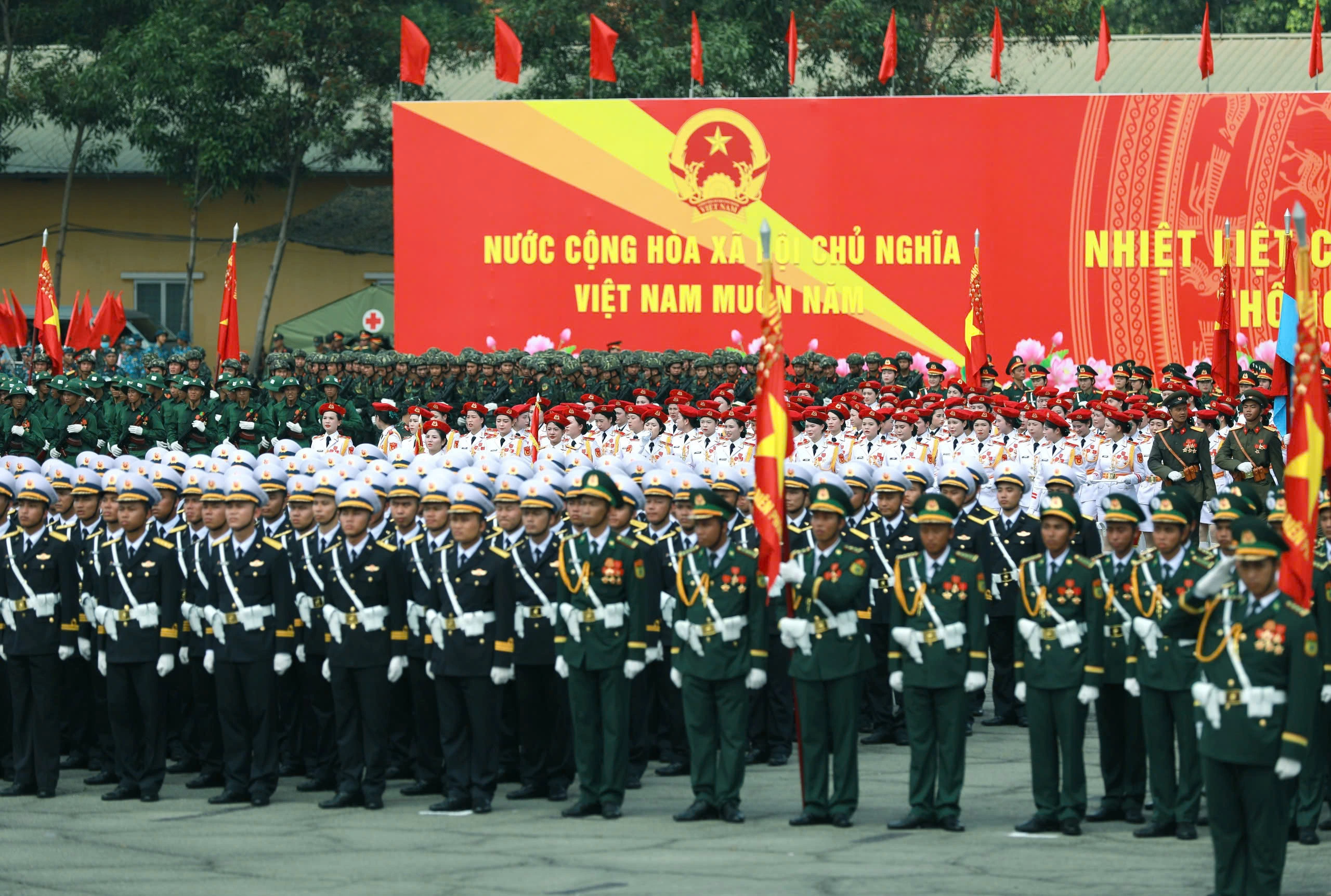 Khám Phá Chỗ Xem Diễu Binh Dịp Đại Lễ - Ảnh 4.