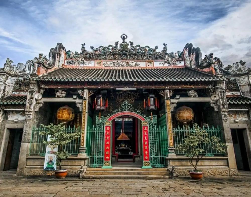 Chùa Bà Thiên Hậu - Nơi thờ Bà Thiên Hậu linh thiêng tại Quận 5 | Xanh SM