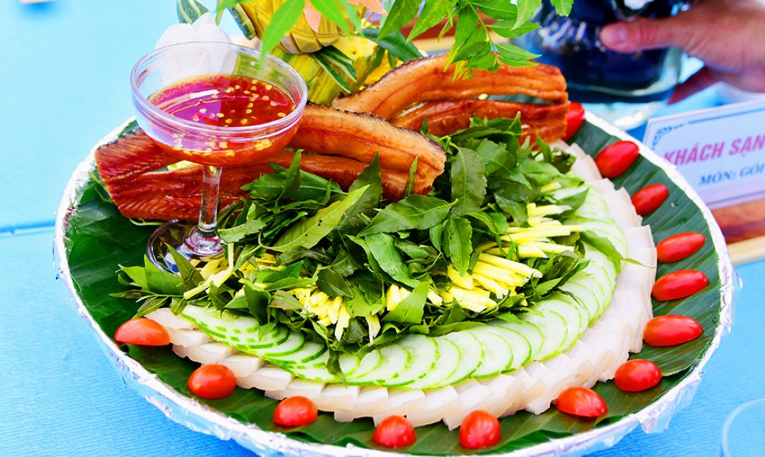 Gỏi sầu đâu - từ món ngon dân dã đến đặc sản kỷ lục của An Giang