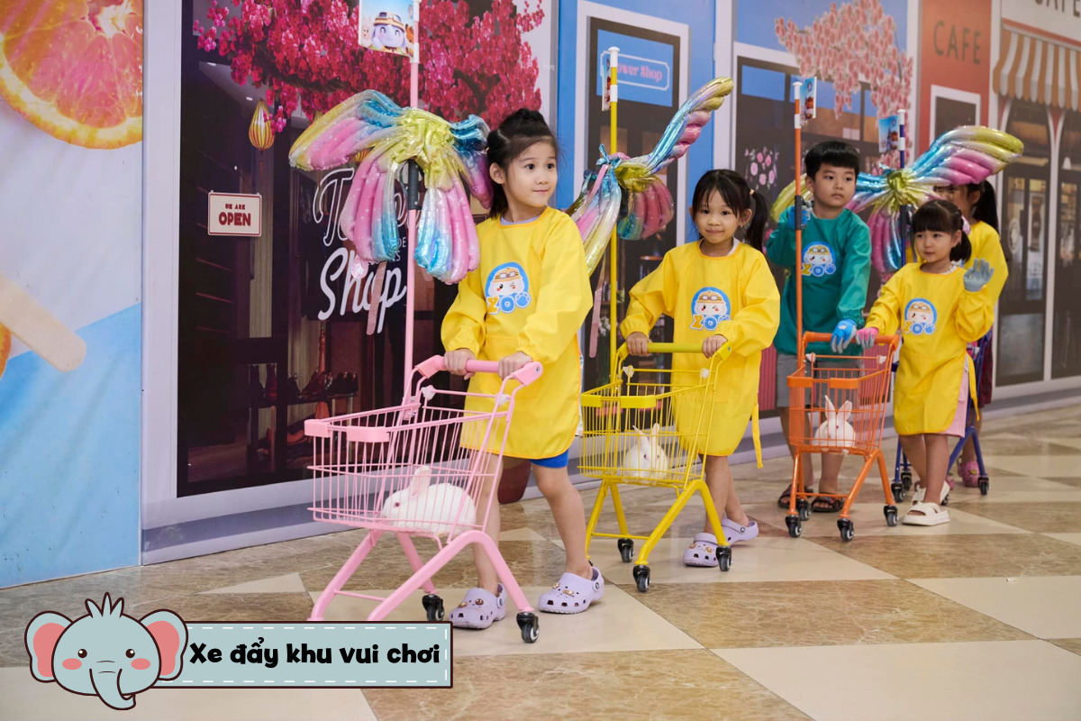 Vườn thú chú voi con - khu vui chơi hồ cát nặn