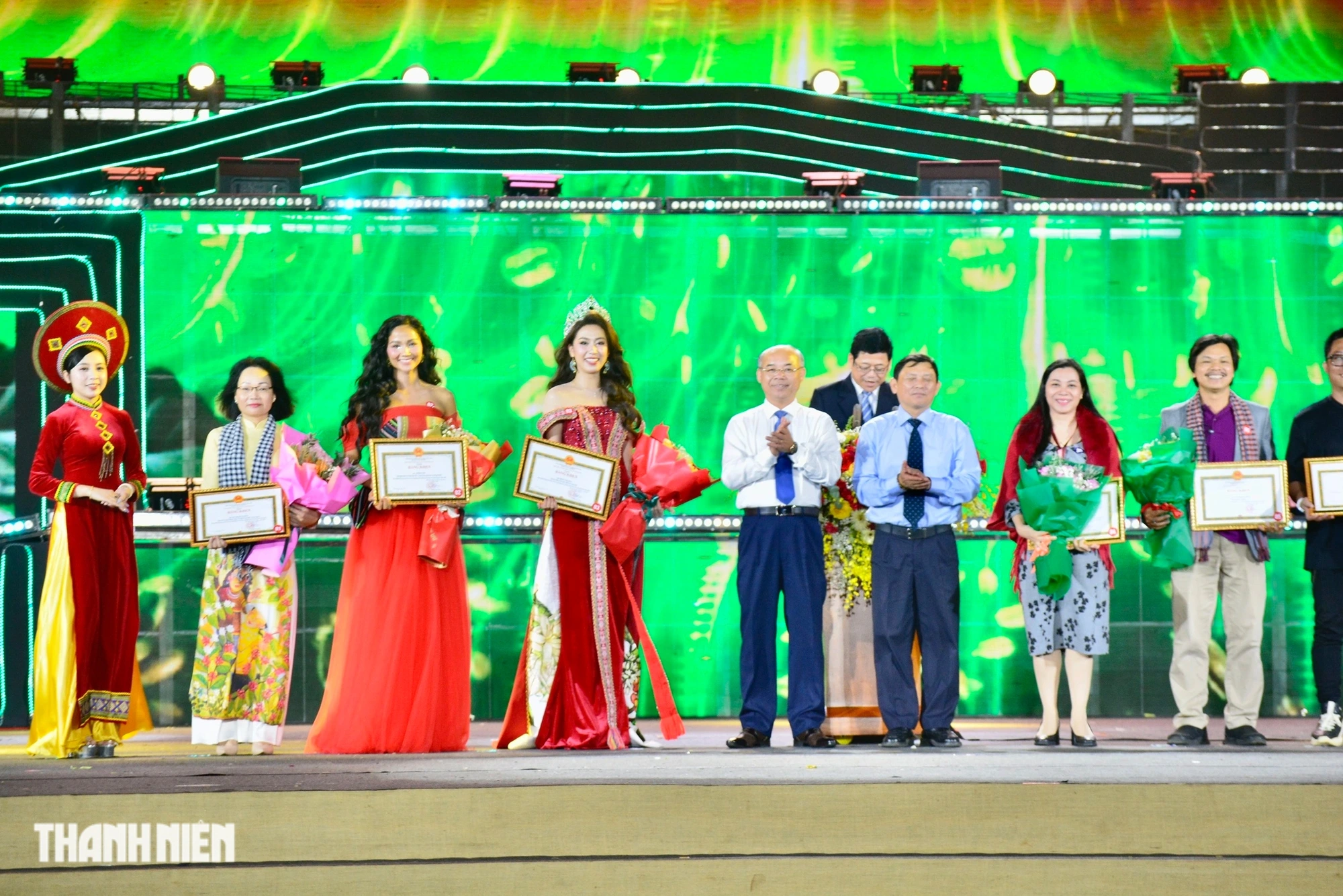 Hơn 250.000 du khách tham gia Lễ hội cà phê Buôn Ma Thuột - Ảnh 3.
