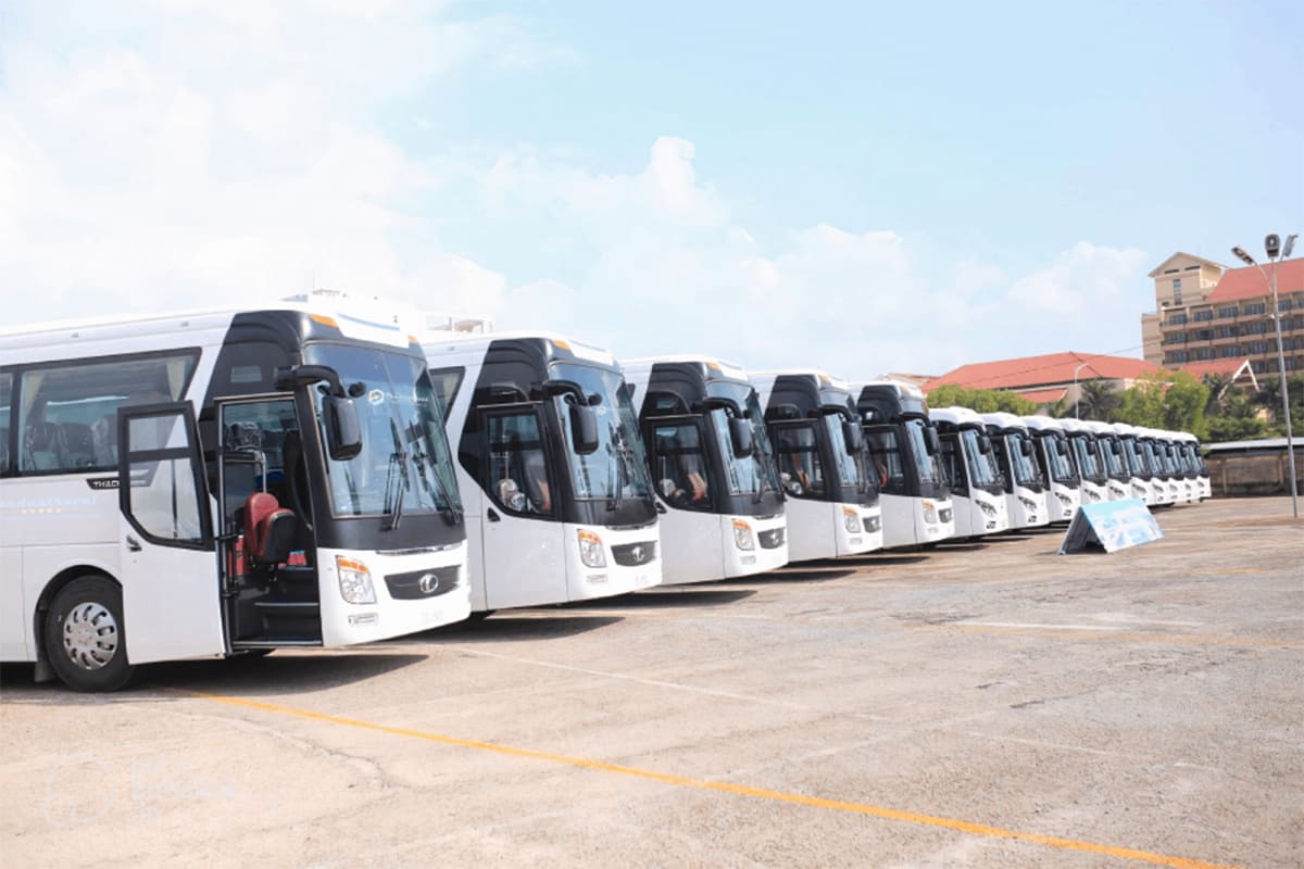 Dịch vụ cho thuê xe ô tô 45 chỗ