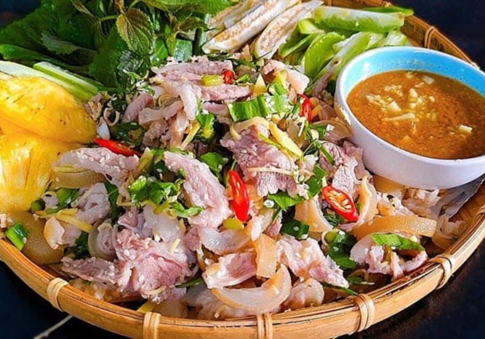 Dê núi Chóp Chài – Đặc sản ngon ở Phú Yên không thể bỏ lỡ | Xanh SM