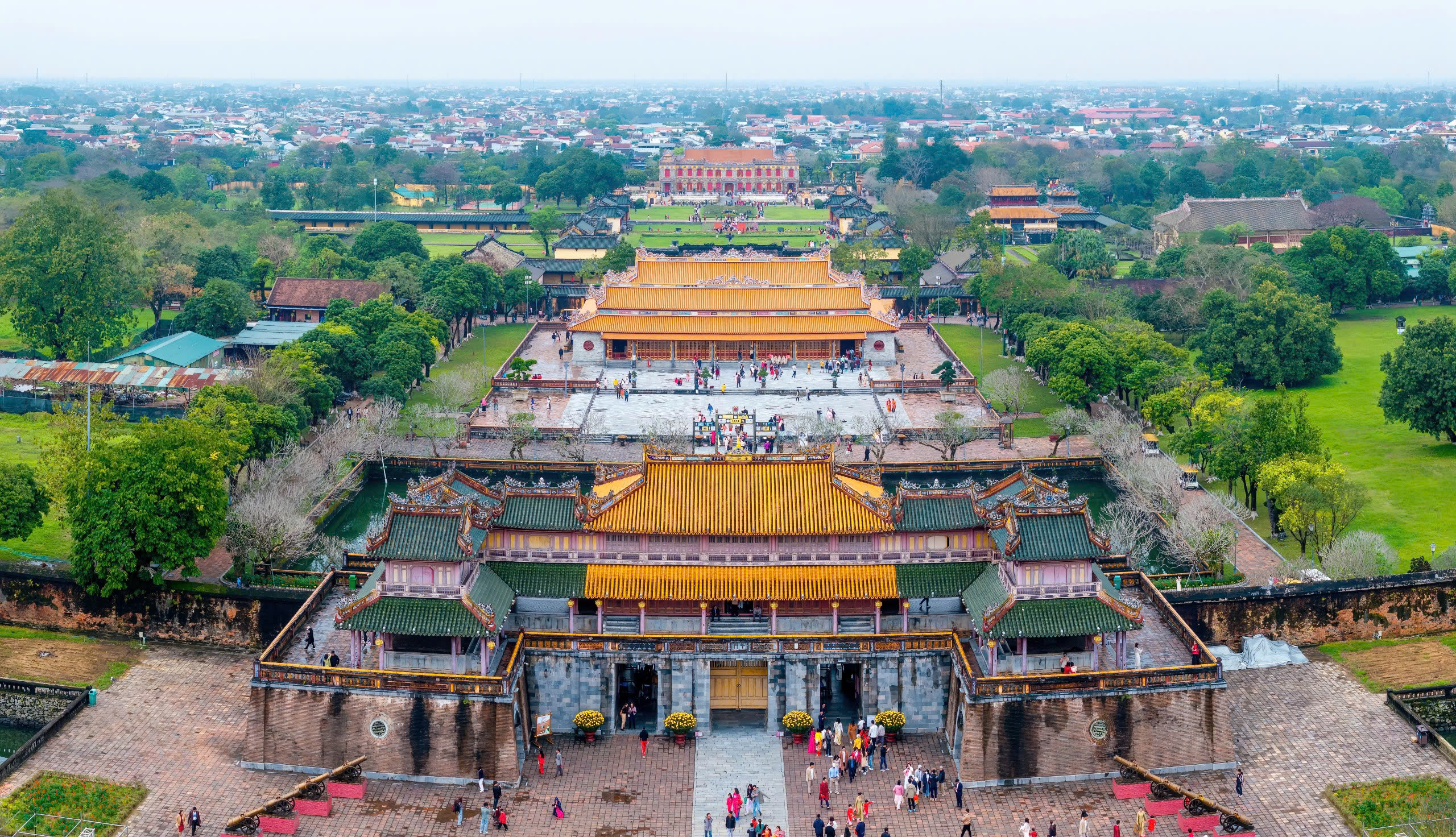 Cố đô Huế thu hút khách du xuân- Ảnh 5.