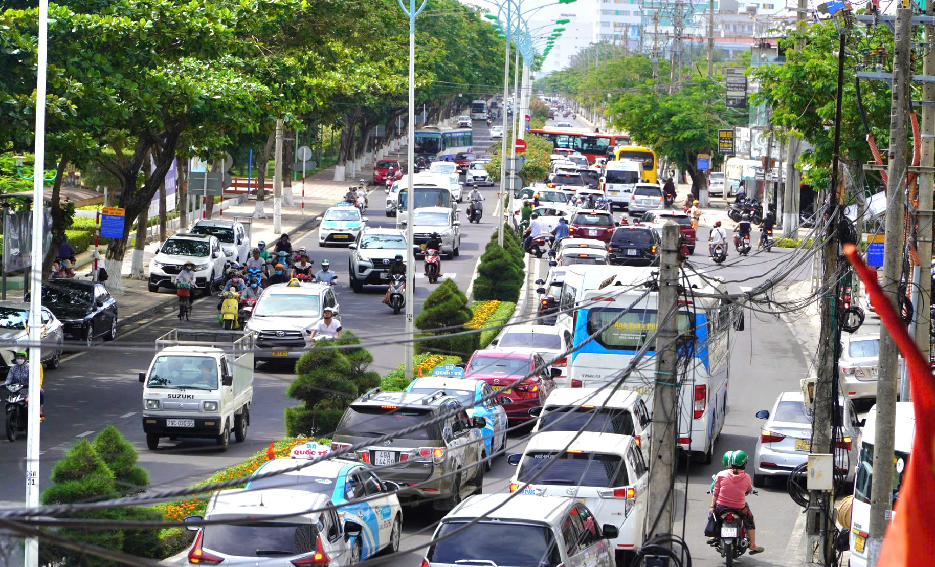Ùn tắc giao thông tại Nha Trang ảnh hưởng đến ngành du lịch - Ảnh 5.